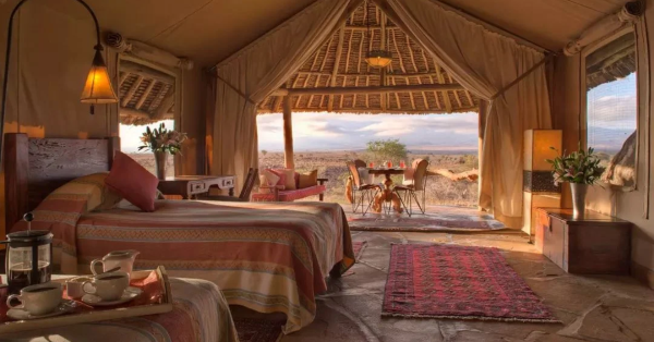 Luxury Safari Lodges in Kenya