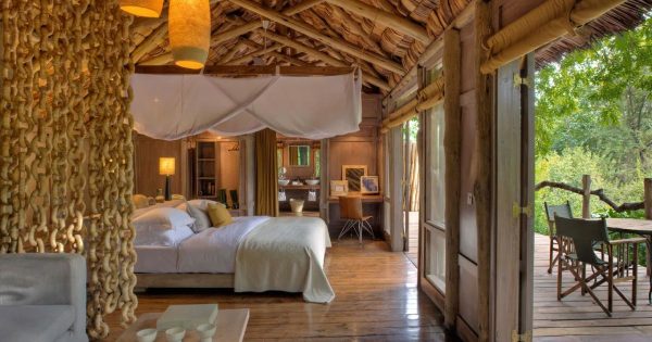 private vs group safari in Kenya